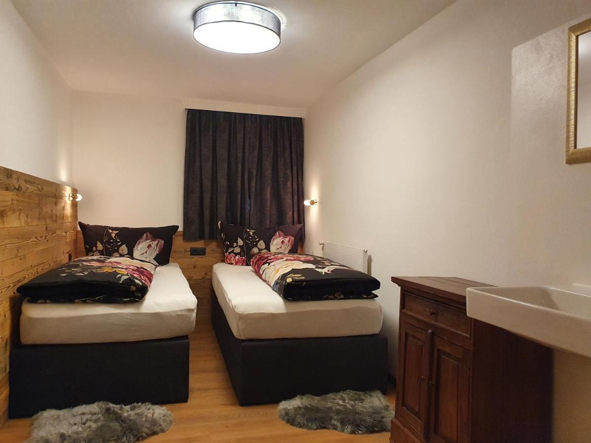 Landhaus Dornau Apartments 메이른호픈 외부 사진